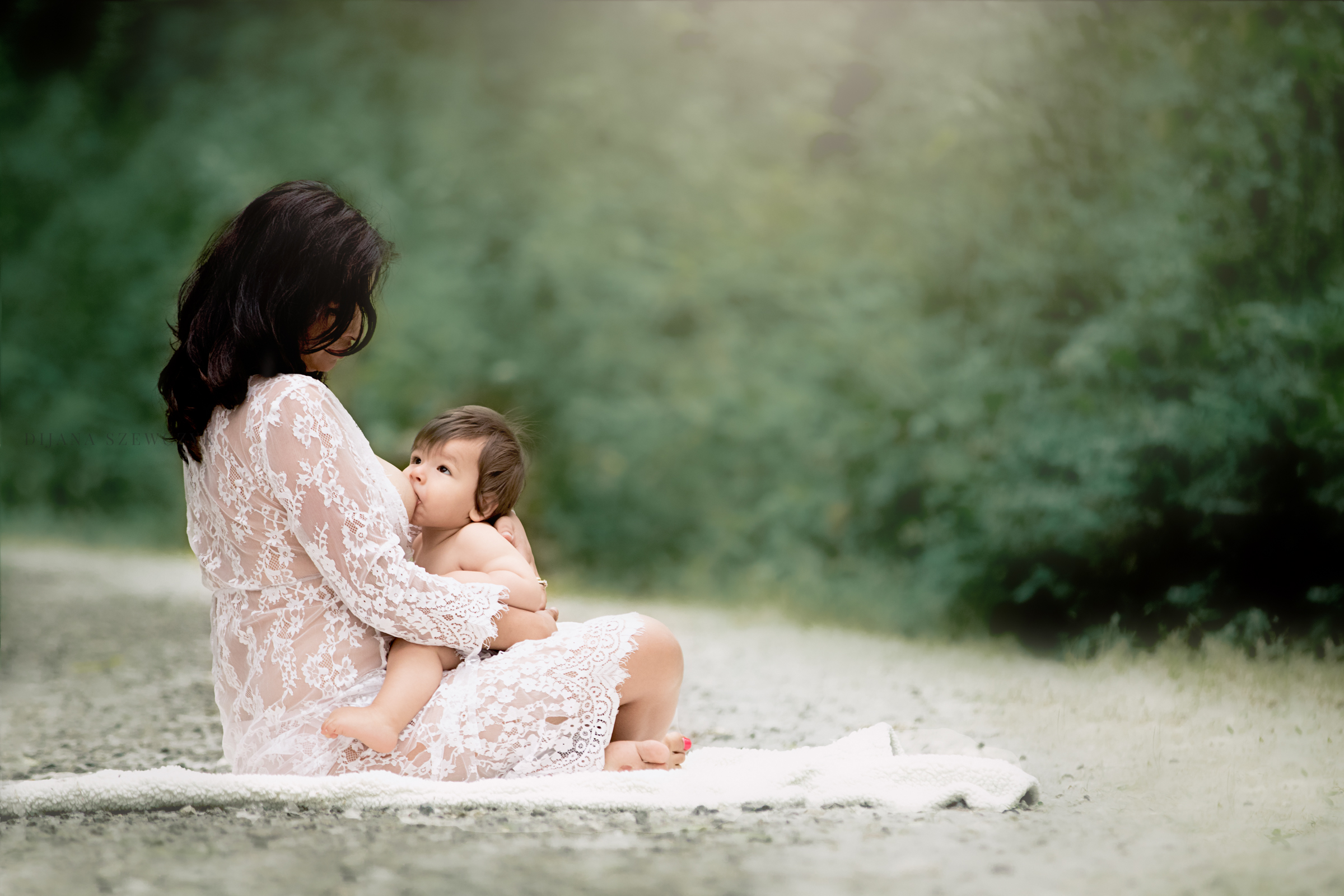 breastfeeding photo session portland