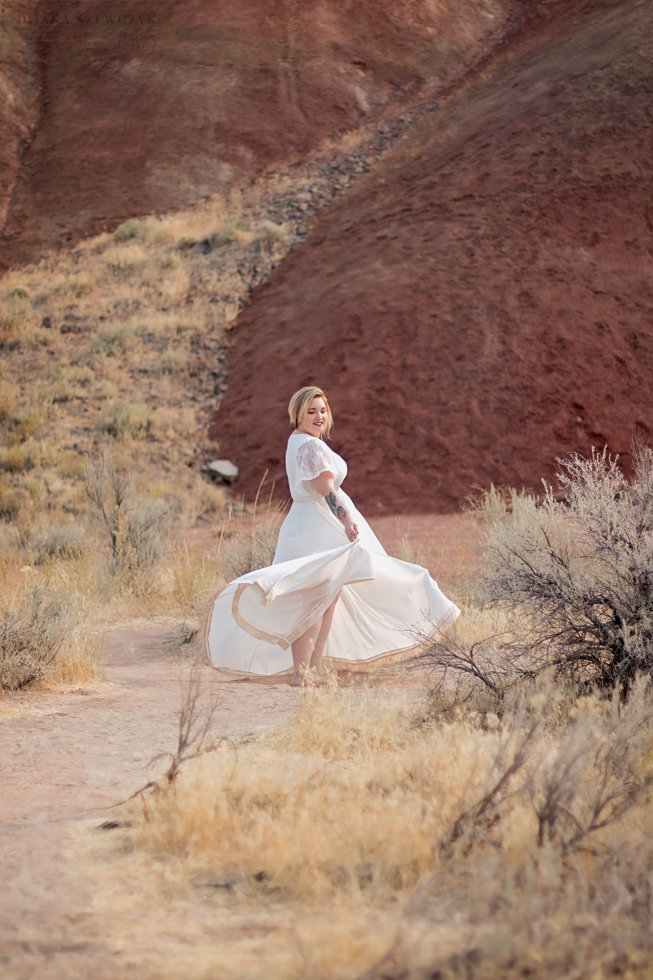 southeast oregon, torrid maxi white dress, curvy girl