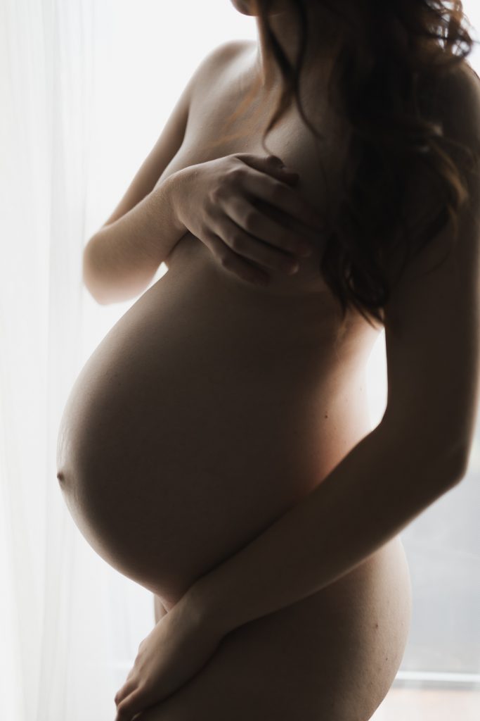 belly bump pregnant woman maternity photos