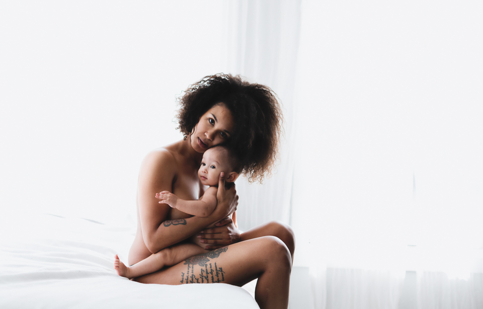 portland breastfeeding photographer