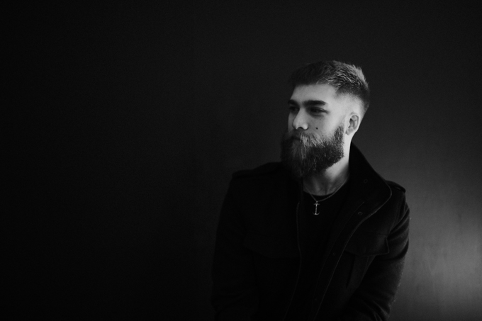 black and white senior photography