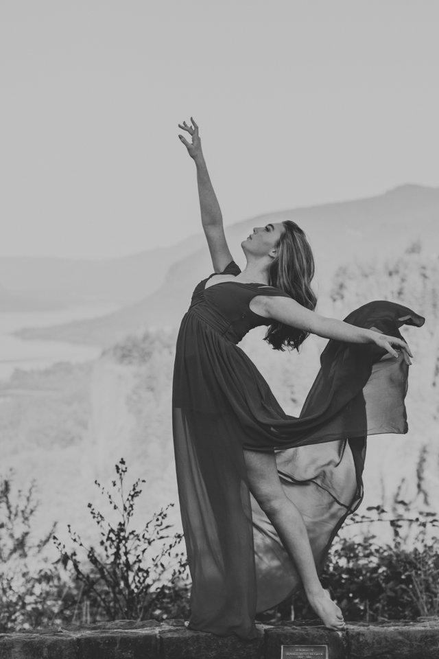 dance photographer outdoor and in studio