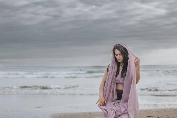 gloomy moody sky photosession