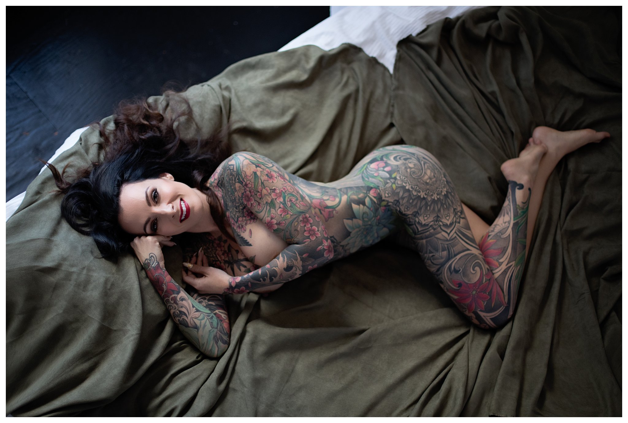 sensual boudoir intimate portrait body tattoo